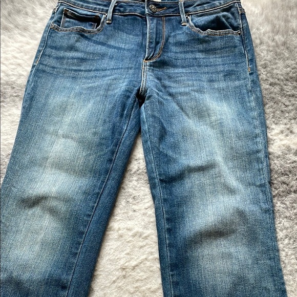 Driftwood Blue Jeans - Picture 5 of 8